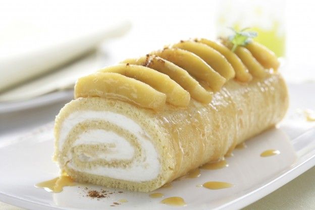 Apple Swiss roll cake