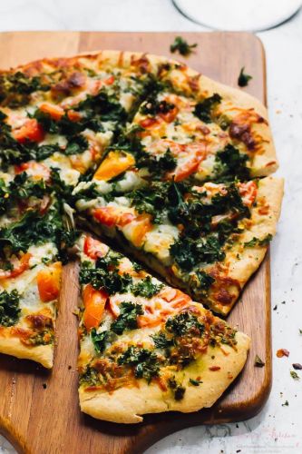 Kale Pesto Pizza