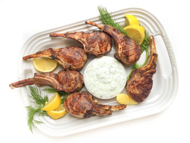 Greek lamb chops with tzatziki sauce