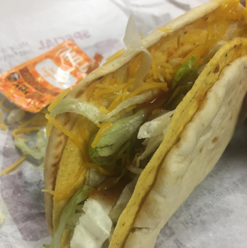 TACO BELL: CHEESY GORDITA CRUNCH