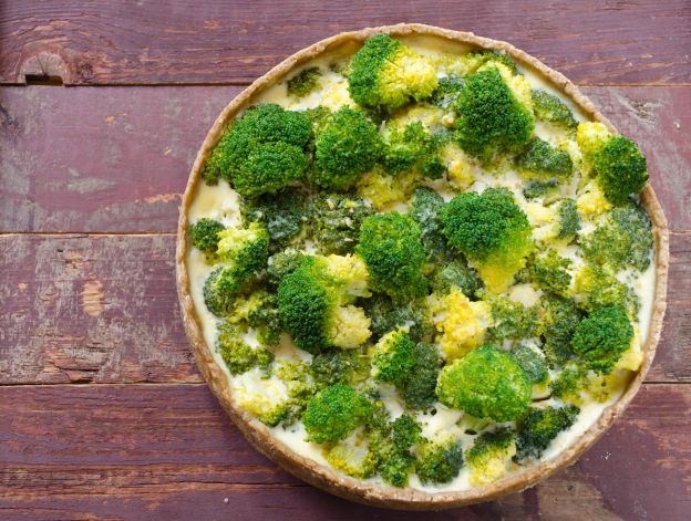 Cheesy broccoli side