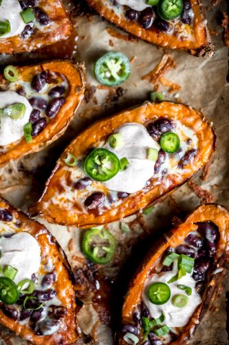 Chili-Stuffed Sweet Potato Skins