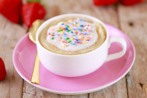 Microwave strawberry pop tart in a mug