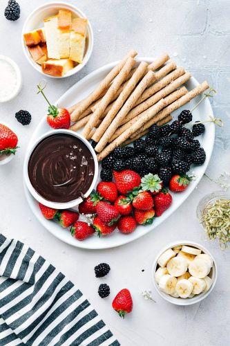 Easy Chocolate Fondue