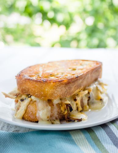 Chipotle Chicken Grilled Cheese Sandwich