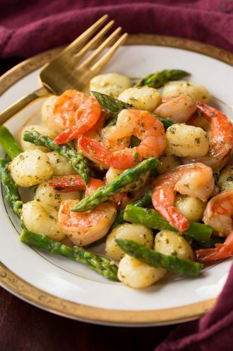 Gnocchi Shrimp and Asparagus with Lemony Pesto