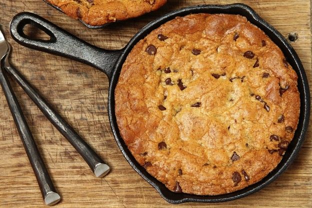 Chocolate chip skillet cookie