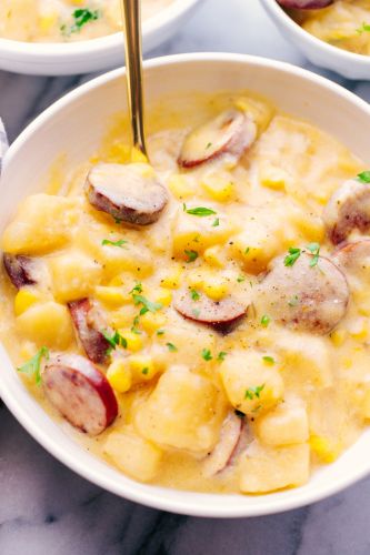 Slow Cooker Creamy Sausage and Potato Soup