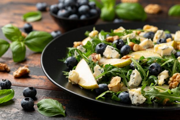 Roasted Pear and Walnut Salad