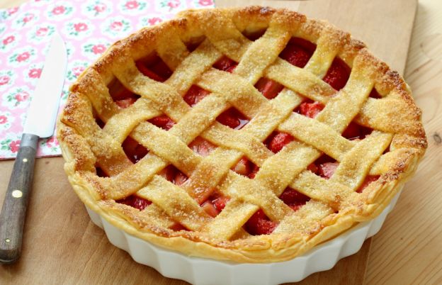 Strawberry Lattice-Top Pie