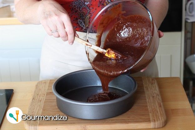 Pour into the cake pan