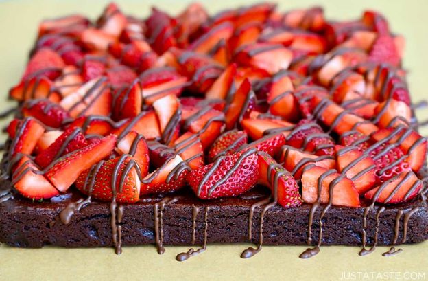 Chocolate-Covered Strawberry Brownies