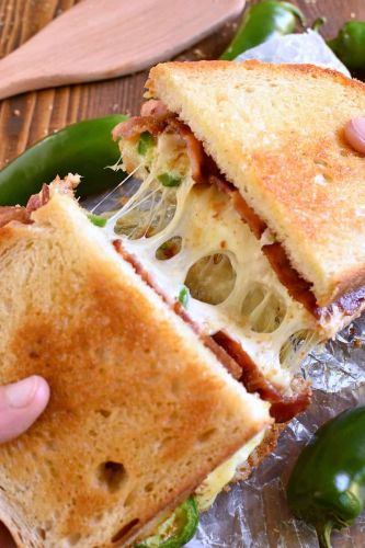 Jalapeno Popper Grilled Cheese