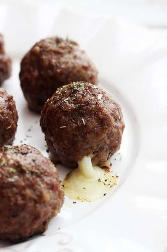 Slow Cooker Mozzarella Stuffed Meatballs