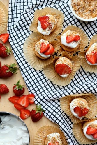 Gluten-Free Dairy-Free Angel Food Cupcakes with Strawberries