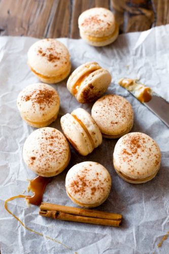 Salted Caramel Cinnamon Macarons