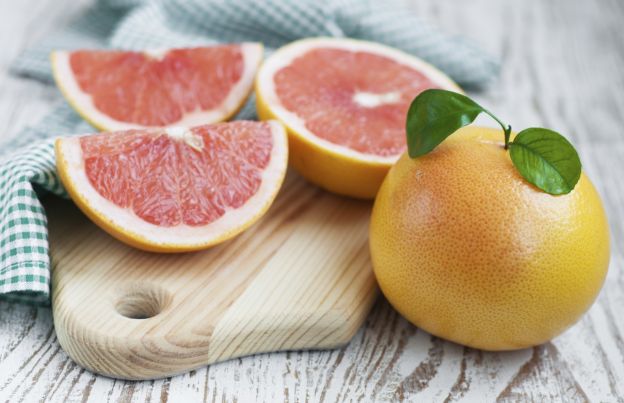 Eat Grapefruit While Drinking Coffee