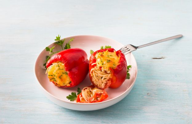 Spaghetti-Stuffed Bell Peppers