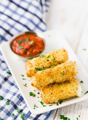 Air Fryer Mozzarella Sticks