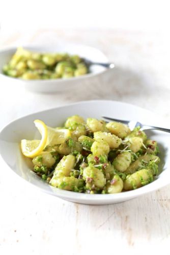 Sweet Pea Pesto and Pancetta Gnocchi