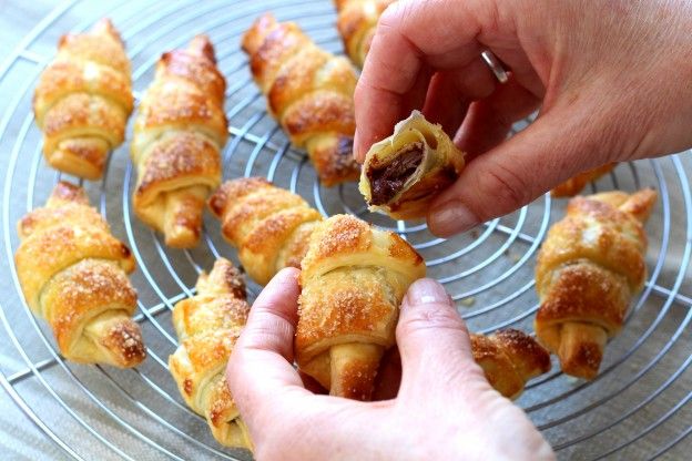 Mini Nutella croissants