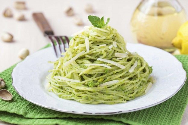 Spaghetti al pesto