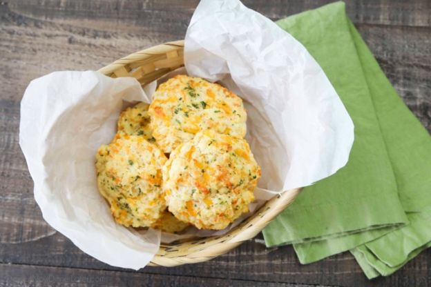 Red Lobster CHeddar Bay Biscuits