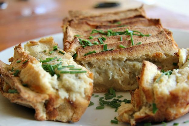 Blue Cheese Tear and Share Loaf