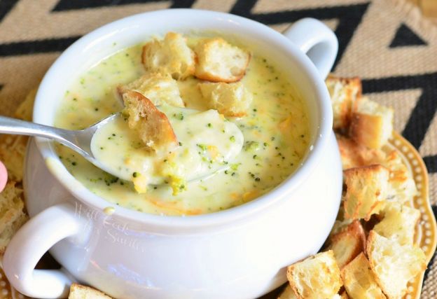 Asiago Broccoli Cheese Soup