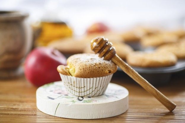 Apple honey muffins