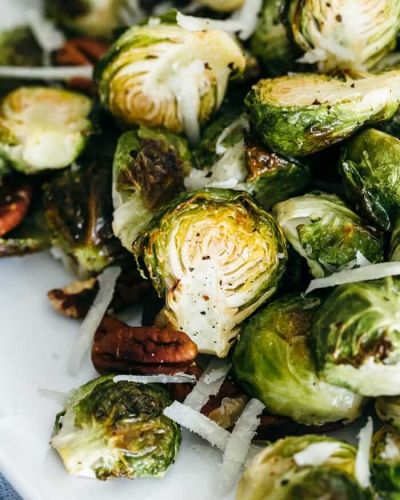 Roasted Brussels Sprouts with Pecans