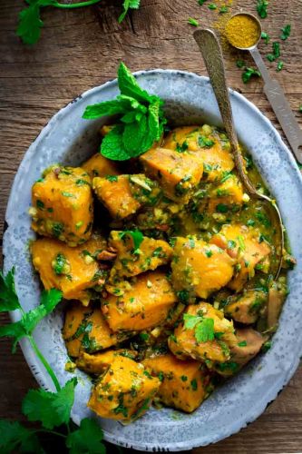 Sweet Potatoes With Coconut, Curry and Mint