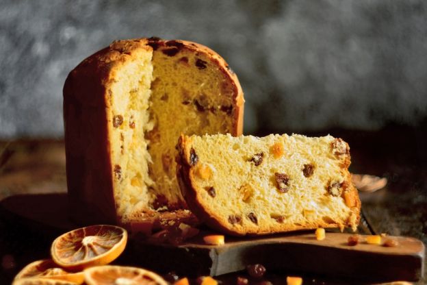 Panettone: Italy