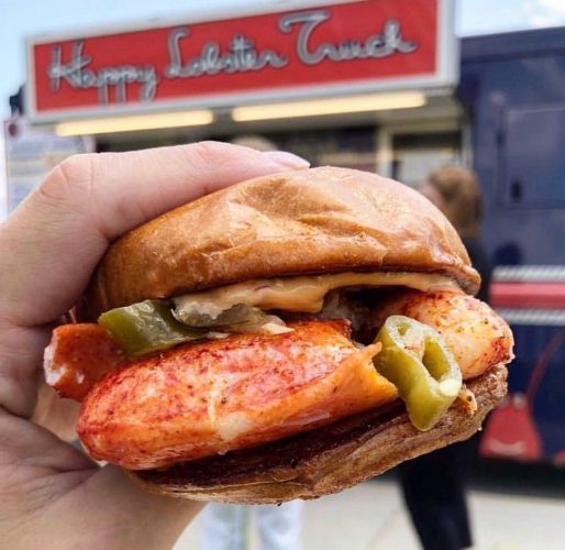 Best Food Truck Lobster Roll: Happy Lobster Truck (Chicago, Illinois)