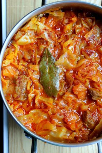 Mish Me Lakra (Cabbage Stew) - Albania