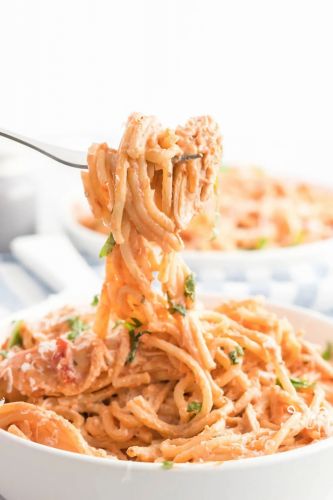 Instant Pot Creamy Chicken Spaghetti