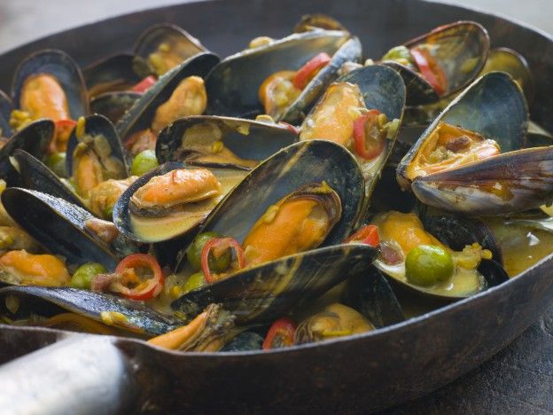 Curry mussels