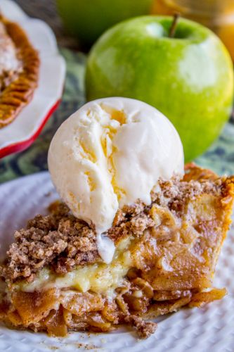 Apple Custard Pie With Cinnamon Streusel