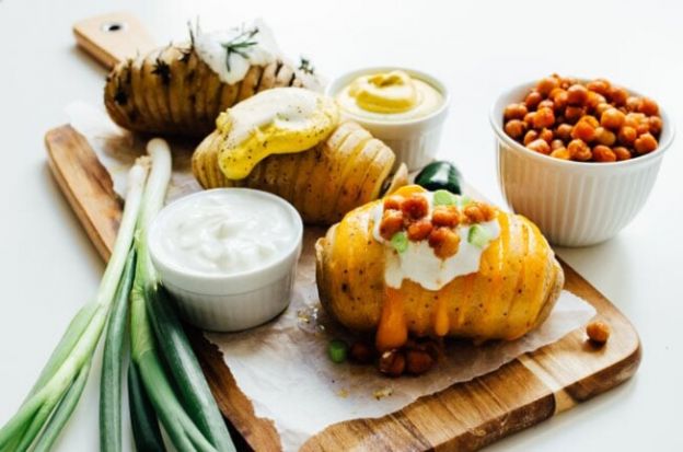 Slow Cooker Hasselback Potatoes