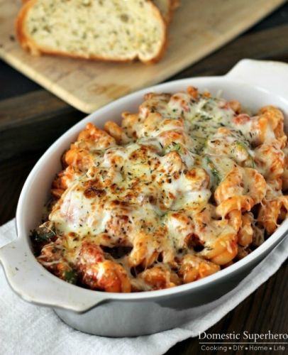 20 minute Cheesy Veggie Pasta Bake