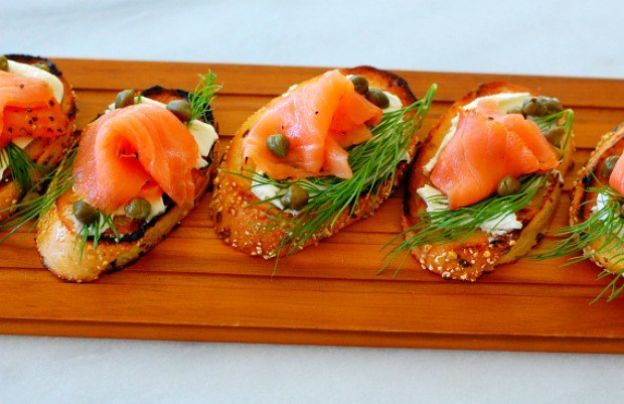 SMOKED SALMON DILL AND CAPERS APPETIZER