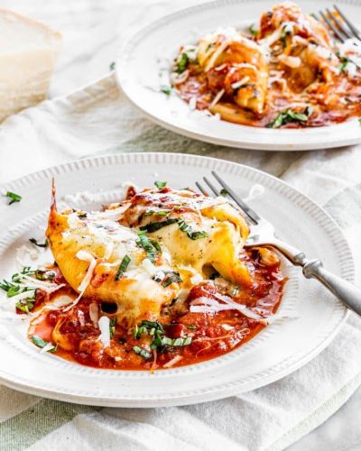 Spinach and Ricotta Stuffed Shells