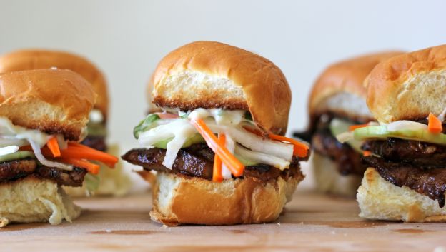 Pork Belly Sliders with Pickled Daikon and Carrots