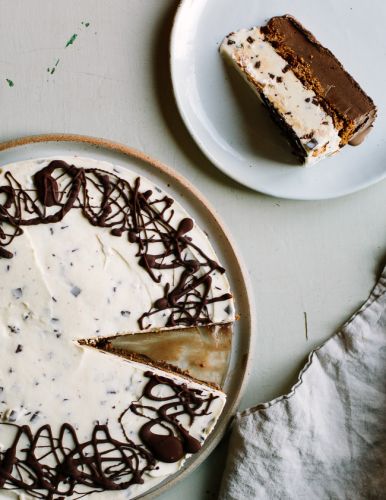 Simple Cookie Crumb Ice Cream Cake