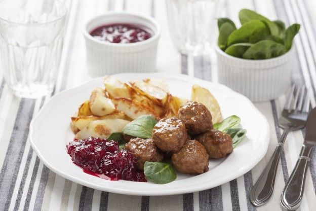 Köttbullar - Swedish meatballs