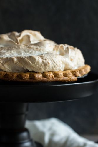 Blood Orange Meringue PIe