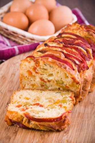 Savory loaf cake