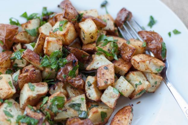 Lemon Garlic Roasted Potatoes