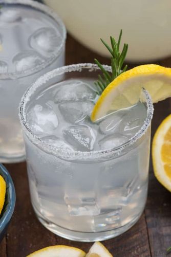 Easy Lemonade Margaritas