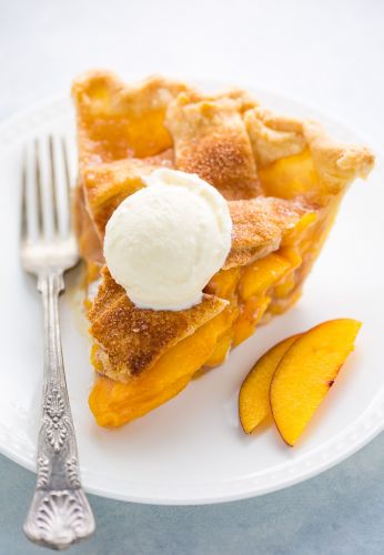 Cinnamon Sugar Peach Pie